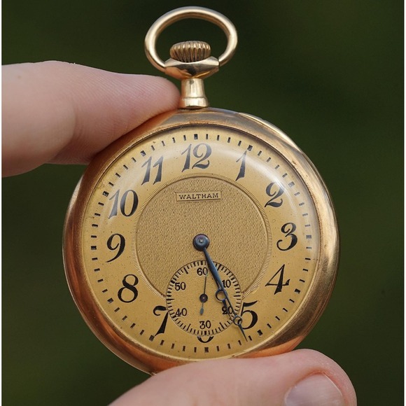 Waltham Colonial Royal Grade 17j 14s 14k Solid Gold Pocket Watch Open Face Case - Picture 1 of 9